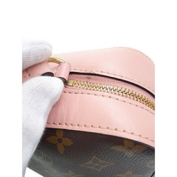 Louis Vuitton Monogram Saintonge Shoulder Bag - Picture 4 of 8